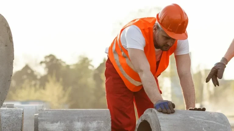 Who needs Construction Insurance?