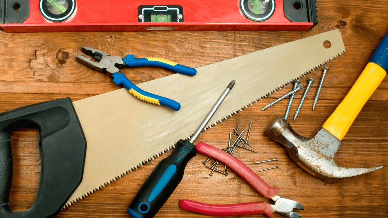 What Tools Do Professional Wood Carvers Use? A Complete Beginner's List