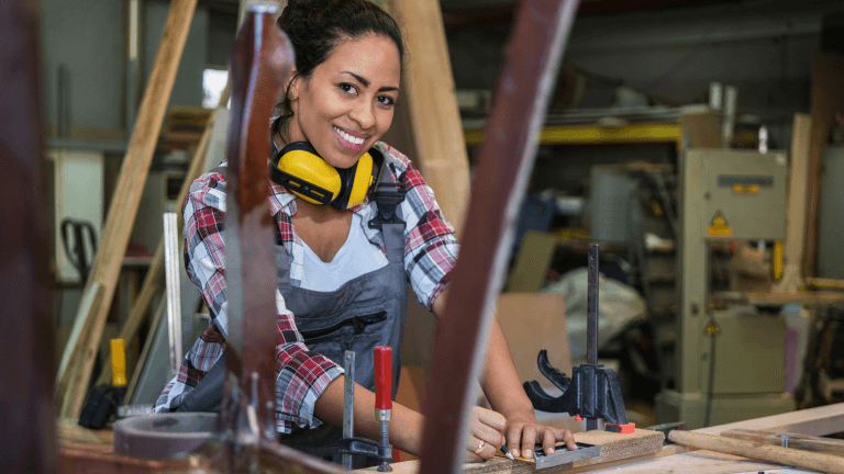 Is Woodturning a Viable Business in 2026? Here's What the Pros Say